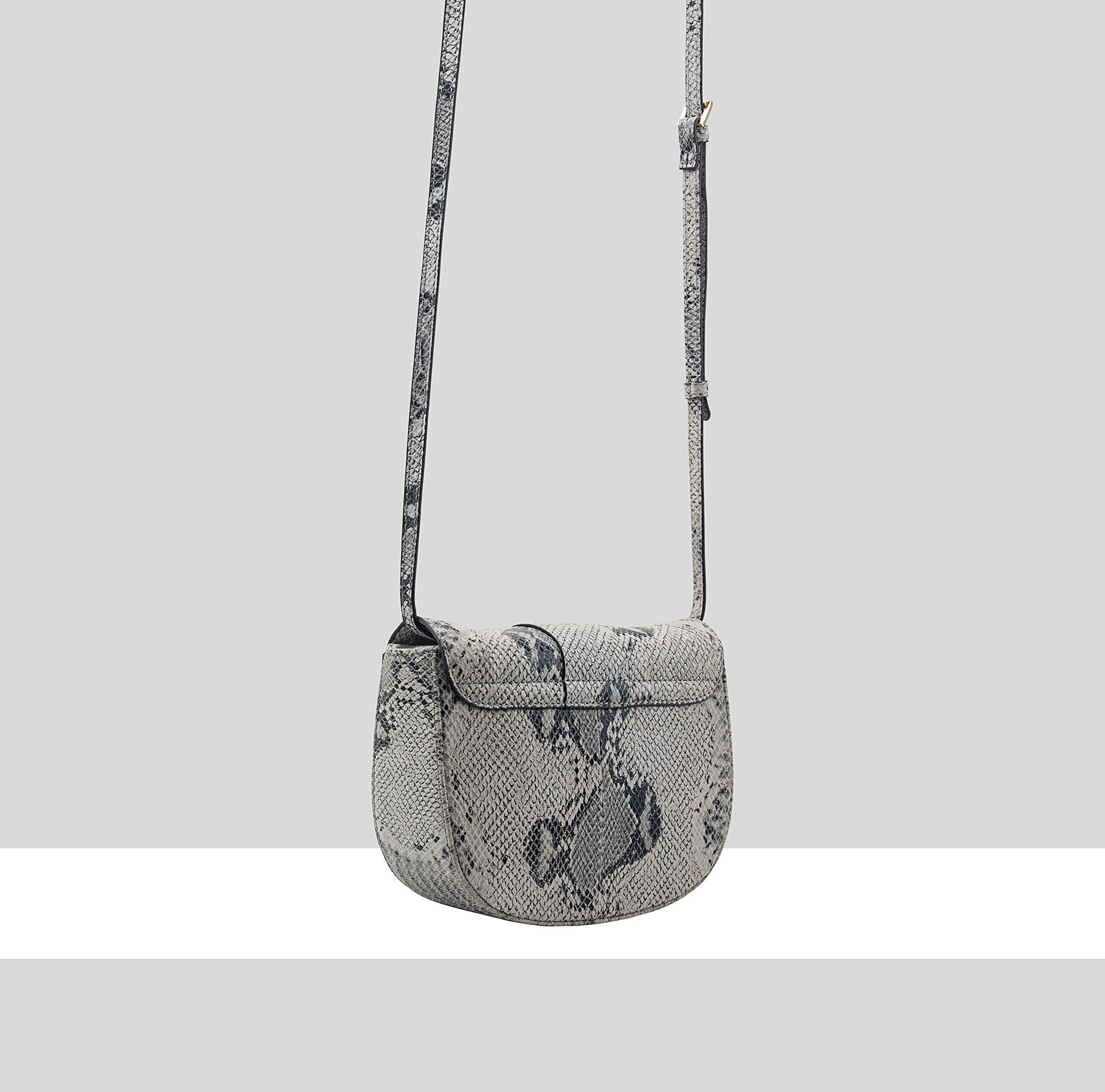 PC6936AX-DIANELLA-ART-514-BACK