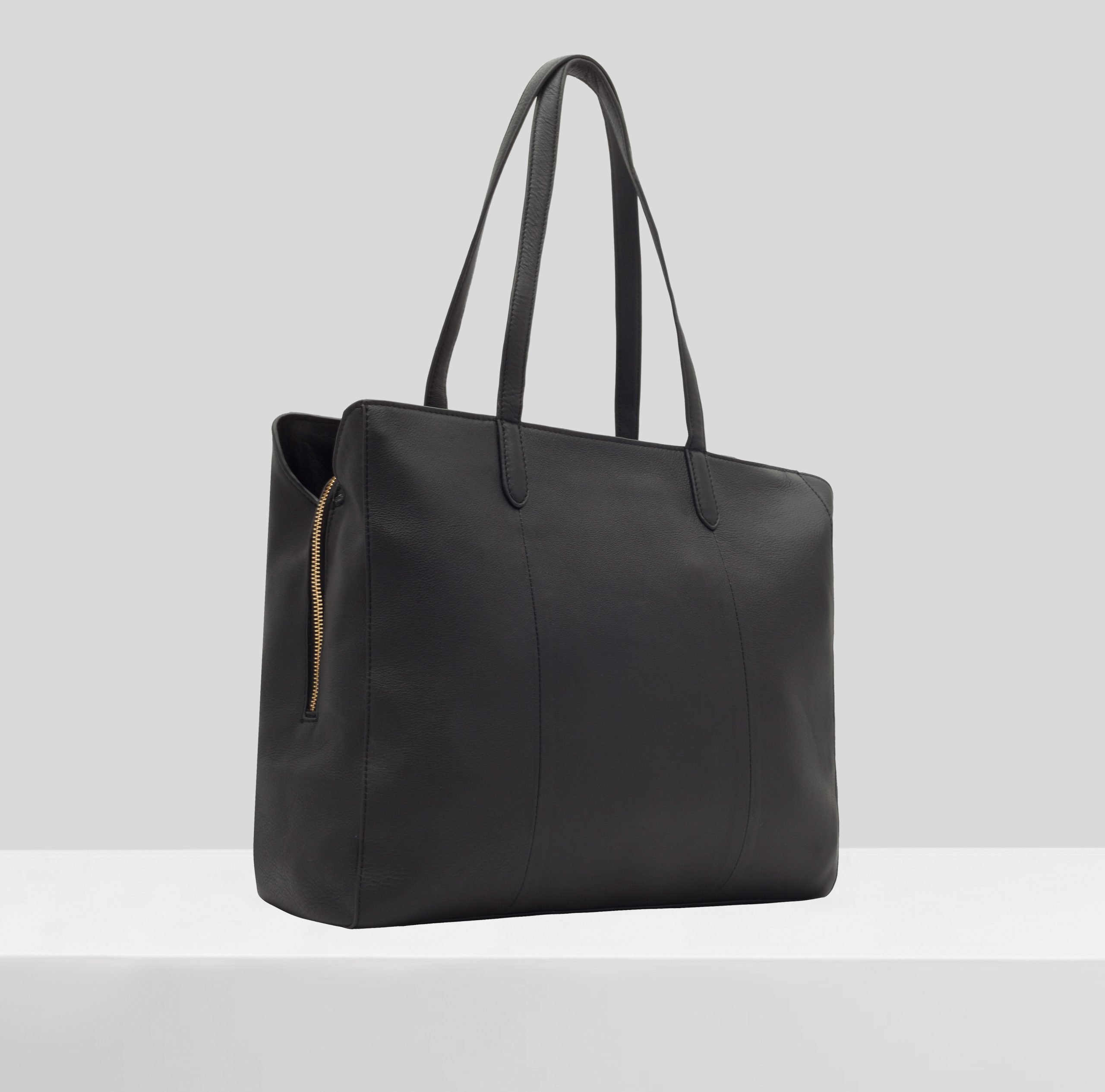 PC7399A-CATANIA-BLACK-SIDE