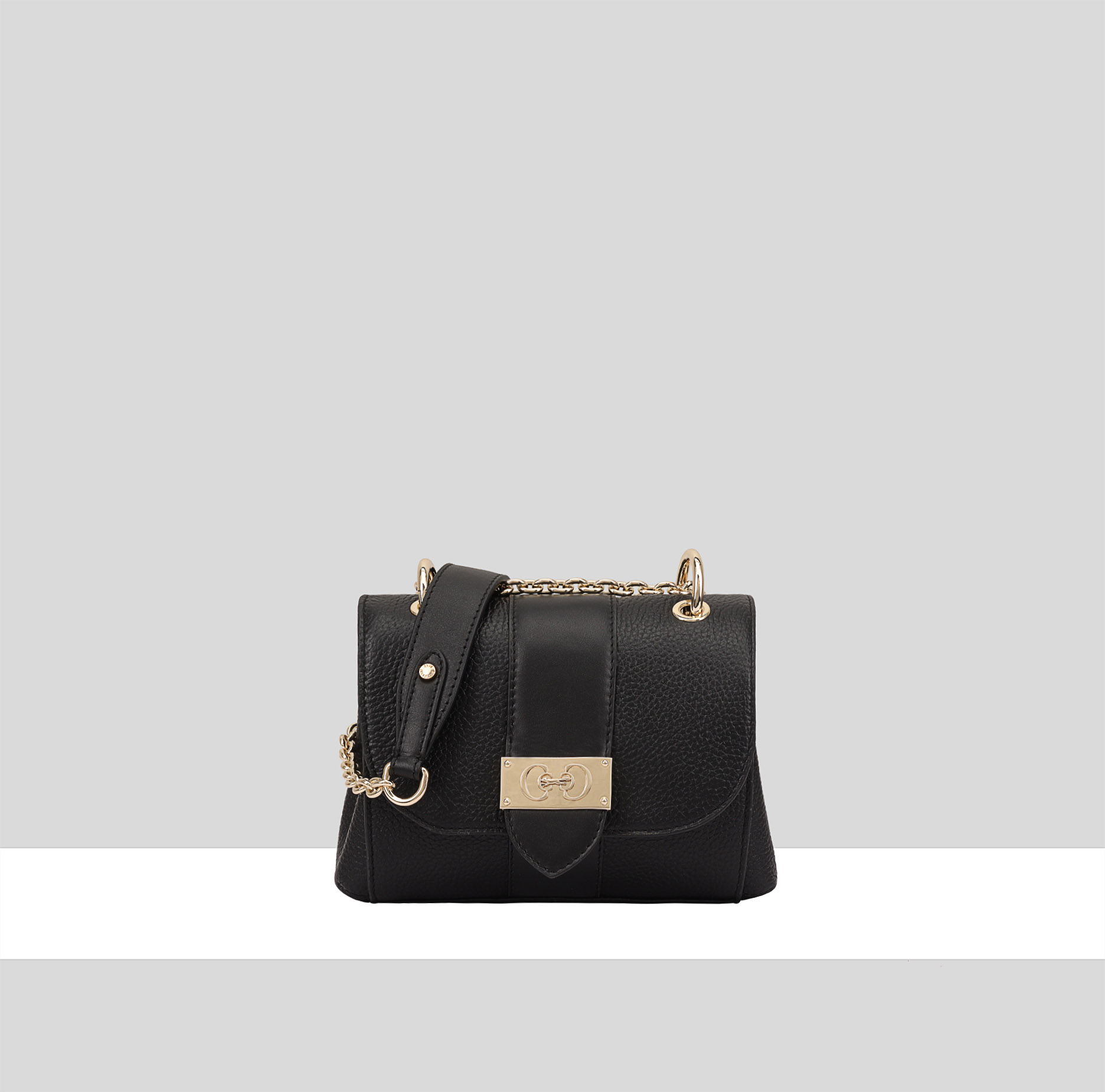 PC7440BK-SANTA-BLACK-80-FRONT-1