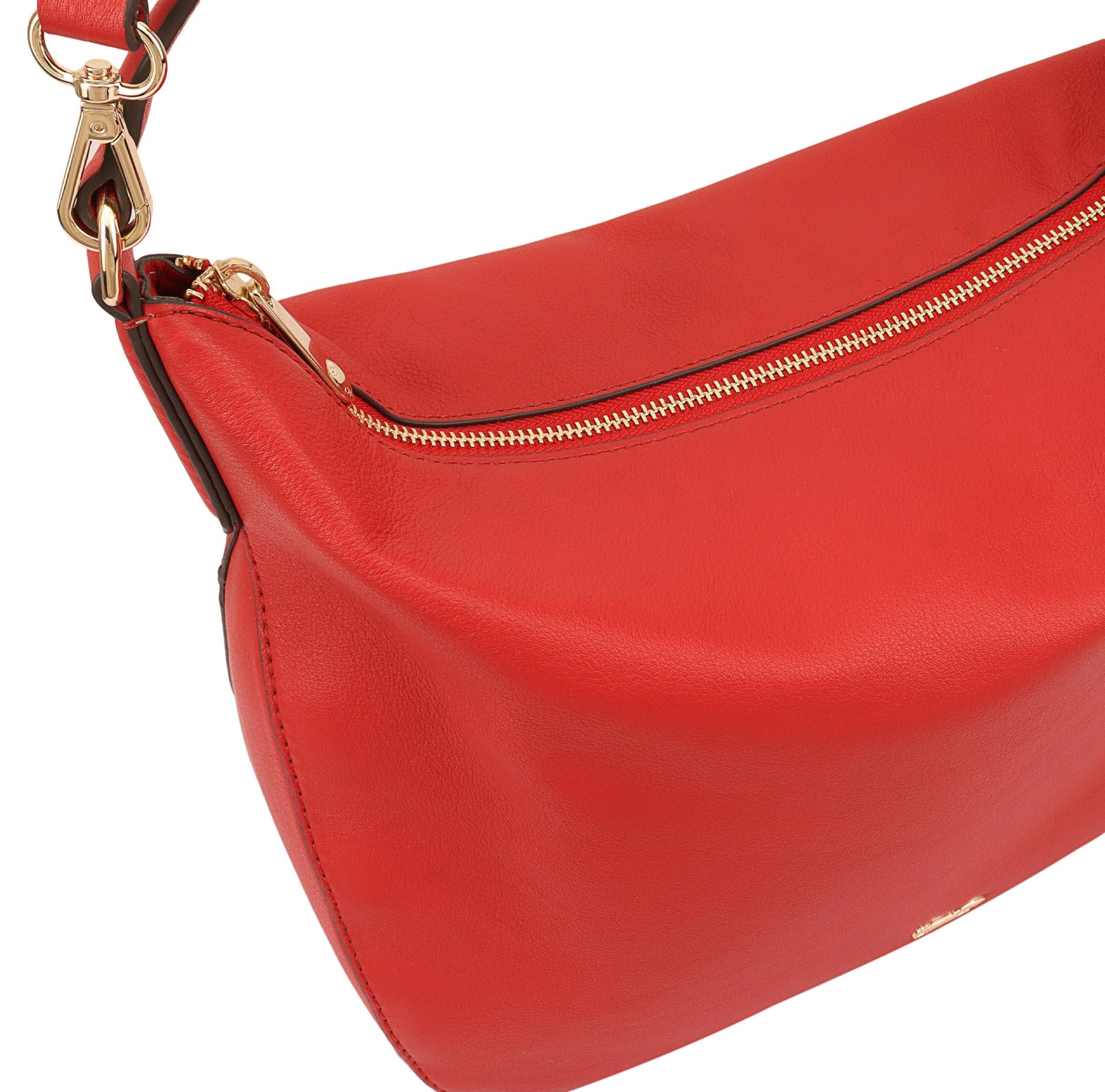 PC8230A-RENA-RED-20X-Close