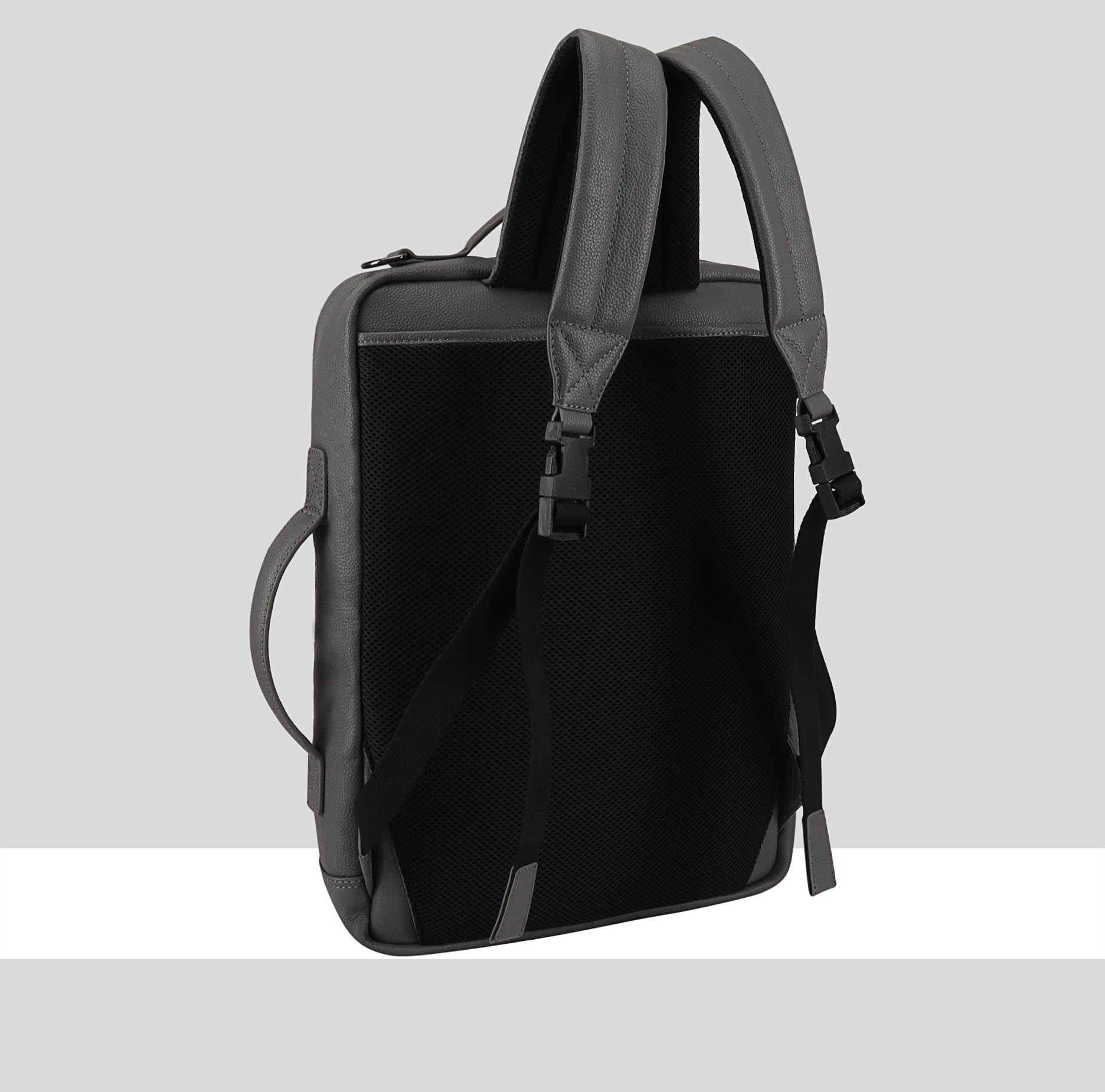 PC7792-STEVE-GREY-82E-BACK