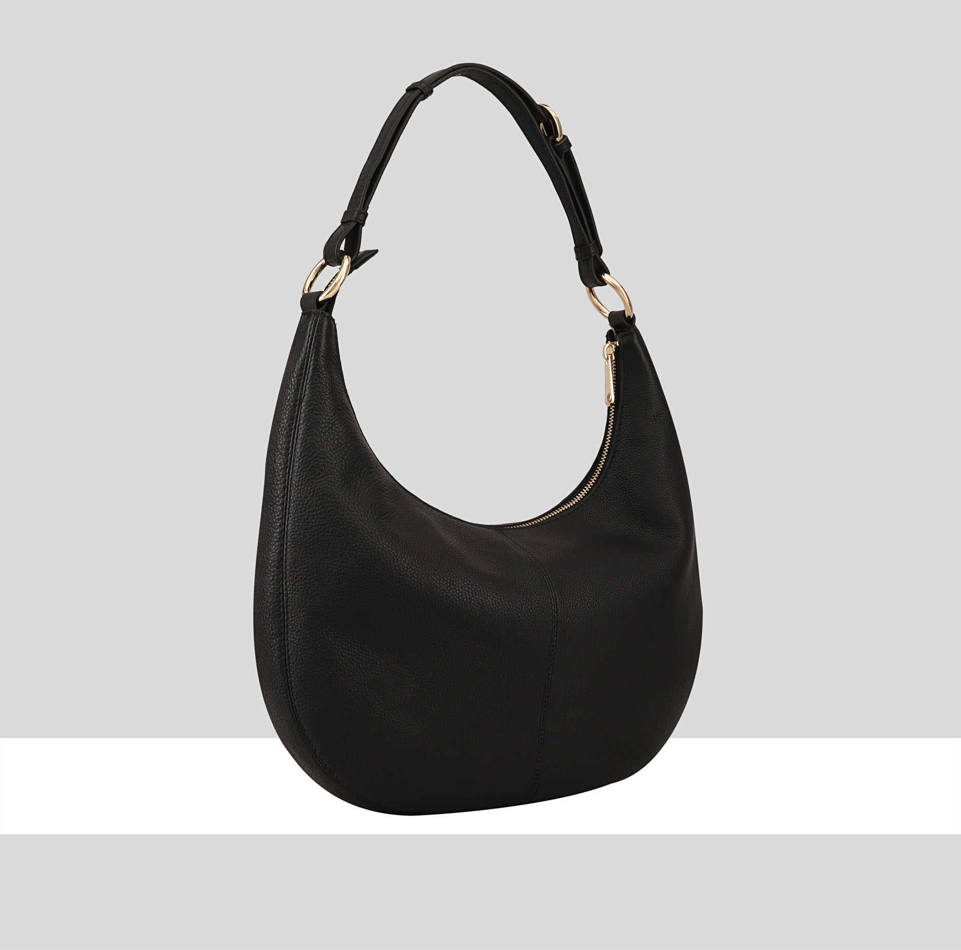 PC8667-LAILA-BLACK-BACK-1