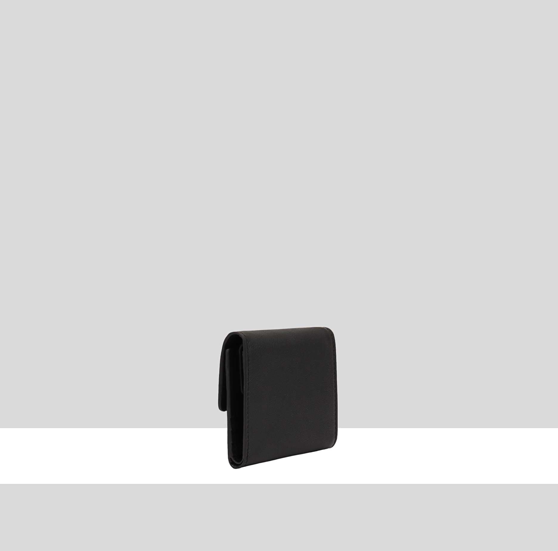 PCW6428-BARO-BLACK-BACK-1