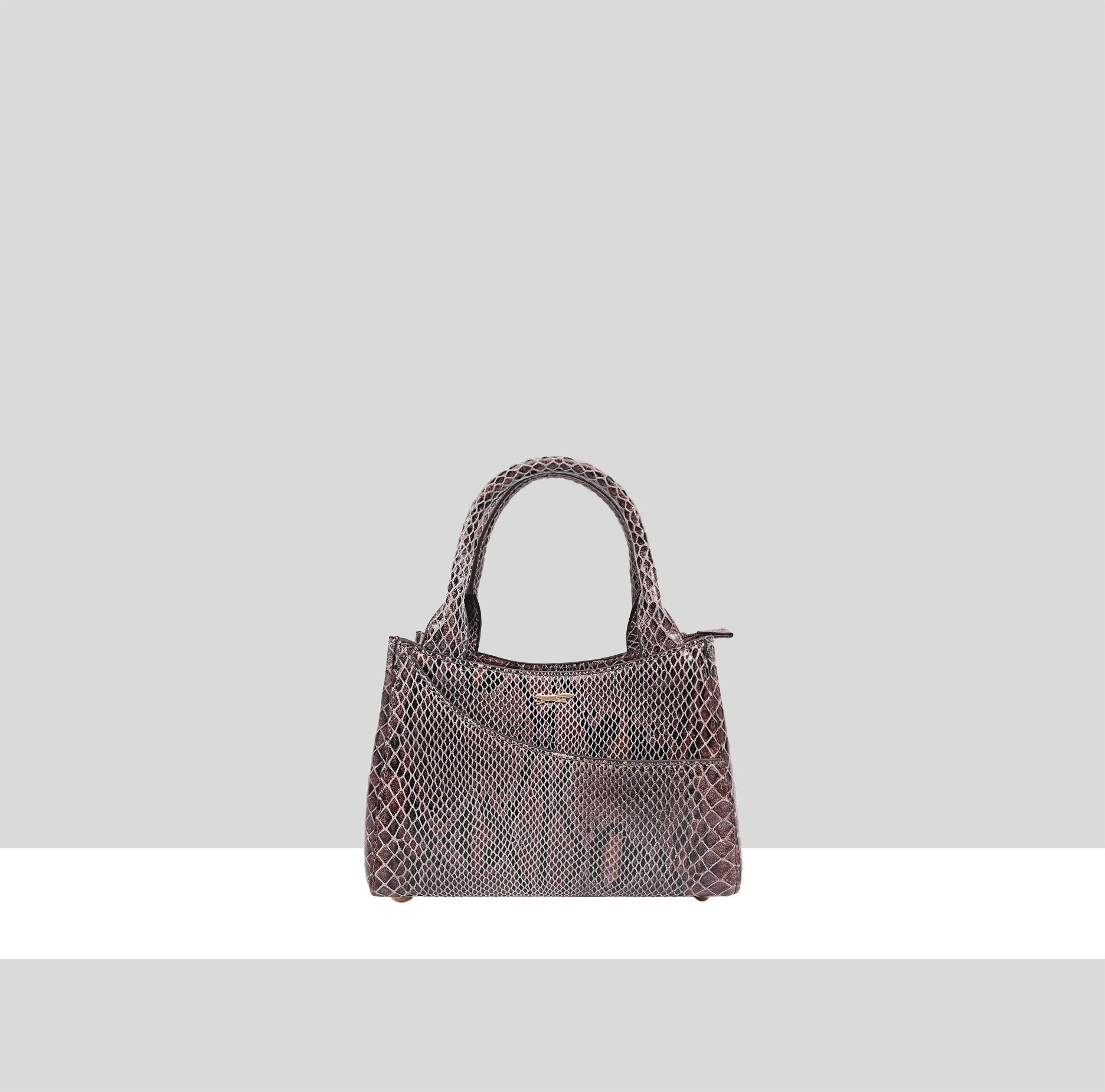 PC8942A-ART-584-FRONT