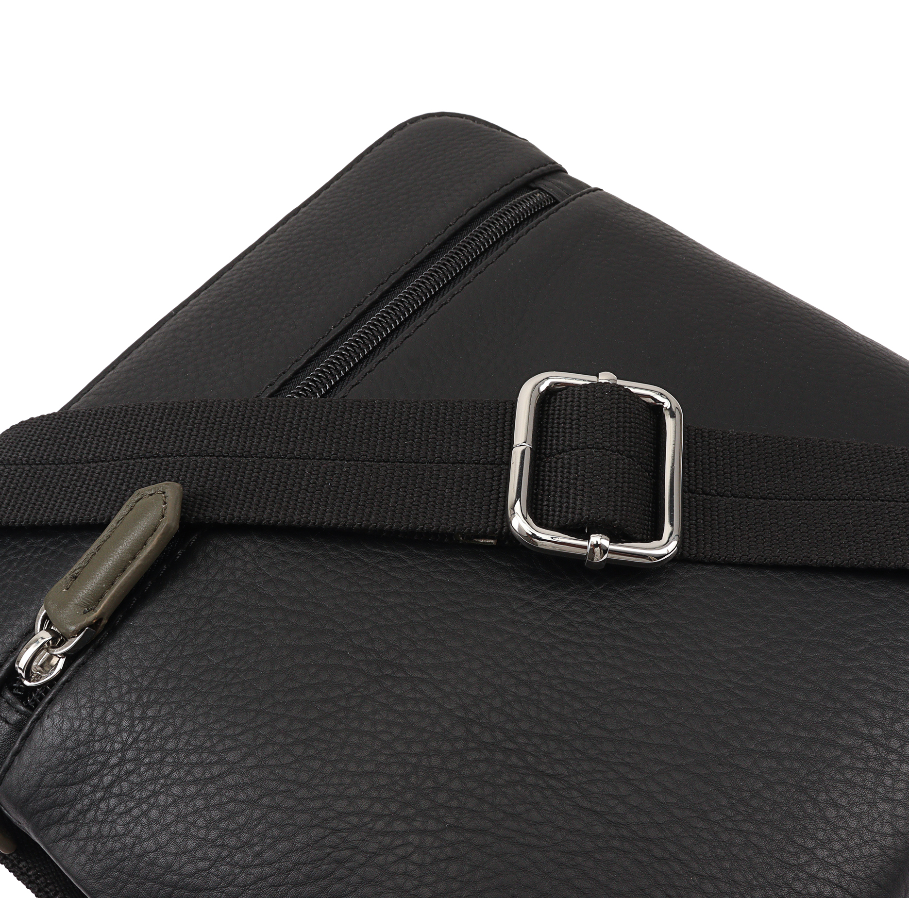 PC9121A-KYLER-BLACK-CLOSE-2