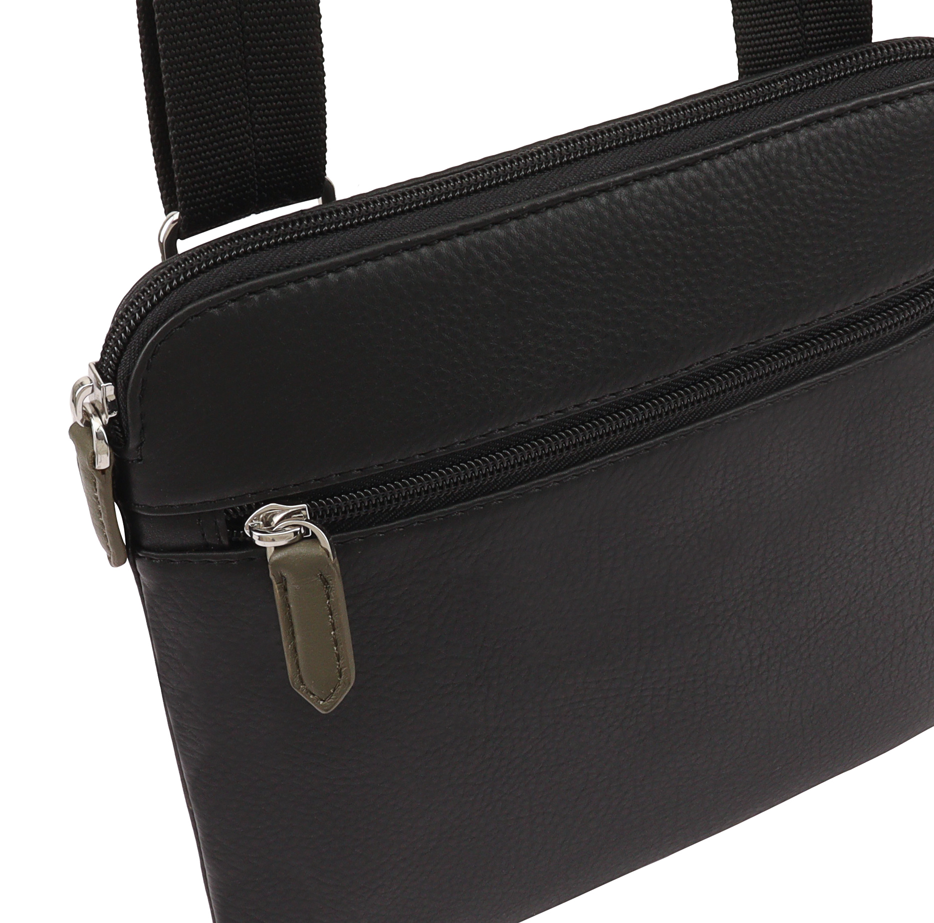 PC9121A-KYLER-BLACK-CLOSE