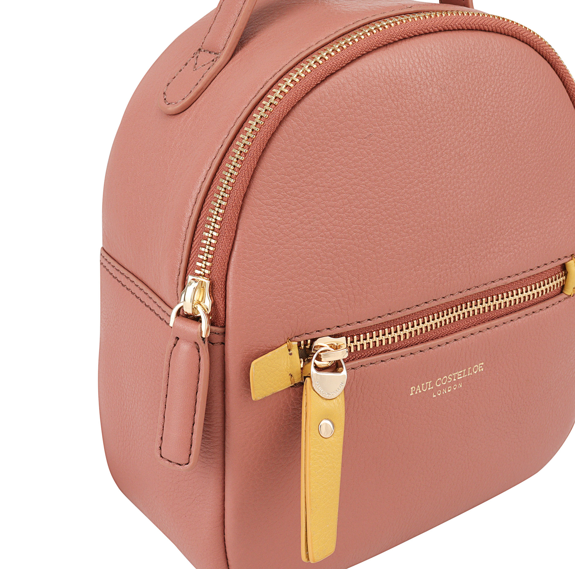 PC7887-PATOS-CEDAR-WOOD-PINK-32G-CLOSE