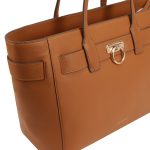 PC7124A-ARTEMISIA-TAN-03-CLOSE