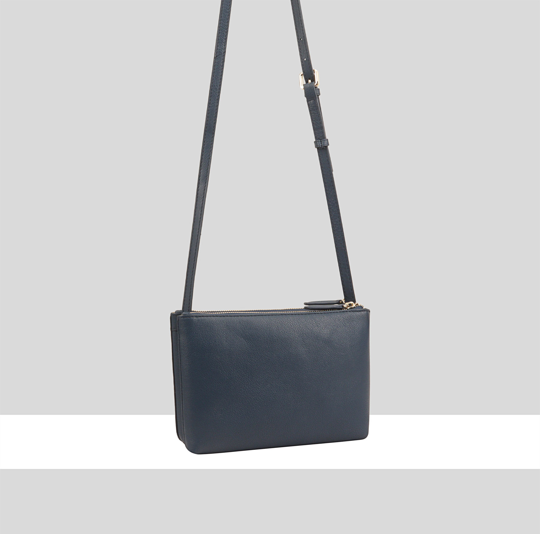 PB8180-NAVY-19-4038-BACK-1